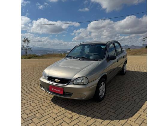CHEVROLET CLASSIC 1.0 MPFI LIFE 8V FLEX 4P MANUAL CHEVROLET CLASSIC 1.0 MPFI LIFE 8V FLEX 4P MANUAL